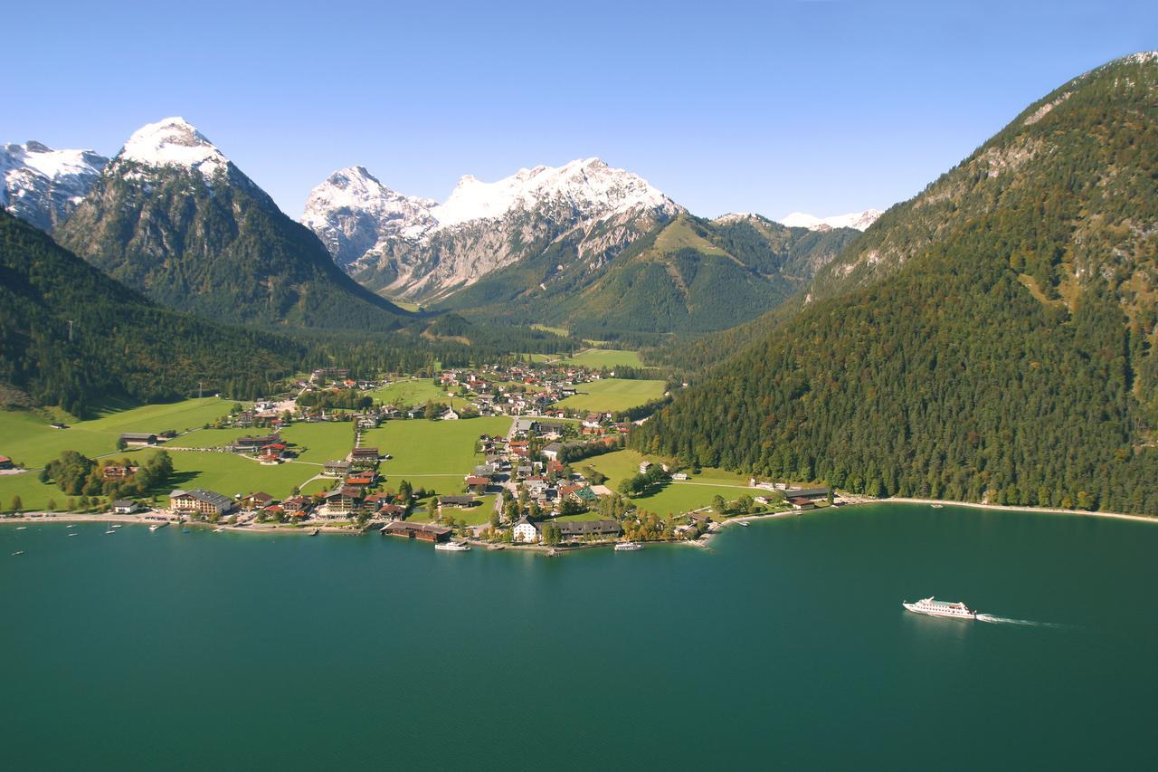 Gasthof Kirchenwirt Hotel Maurach  Exterior photo